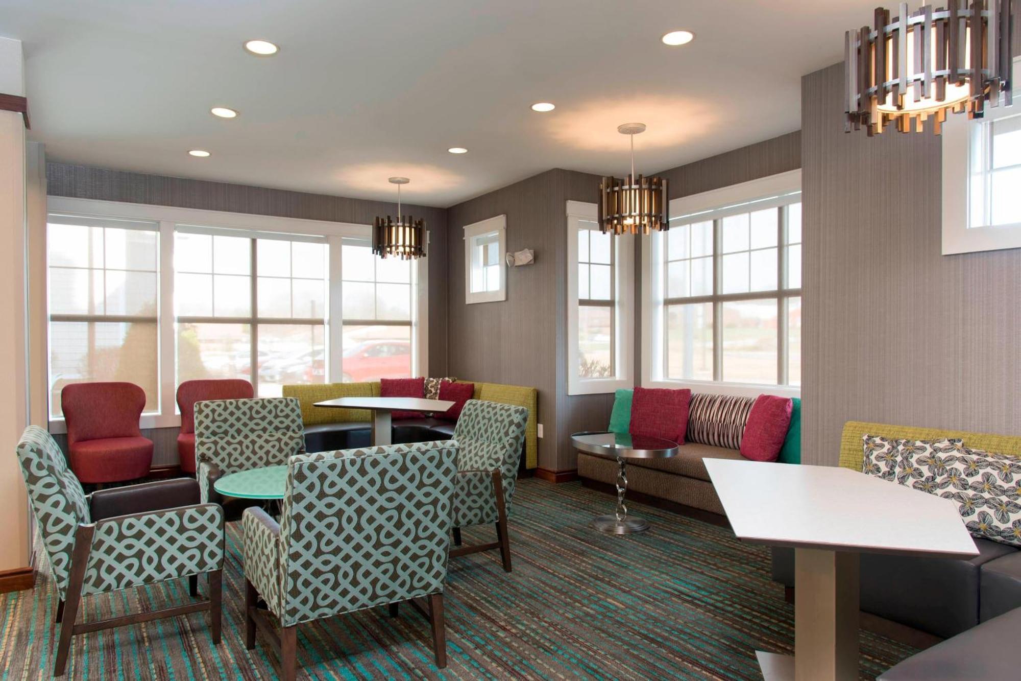 Residence Inn Moline Quad Cities Экстерьер фото