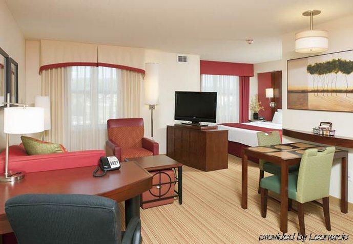 Residence Inn Moline Quad Cities Экстерьер фото