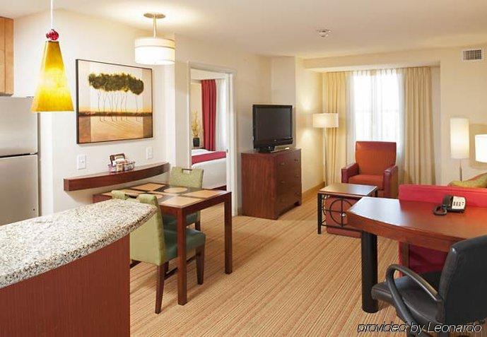 Residence Inn Moline Quad Cities Экстерьер фото