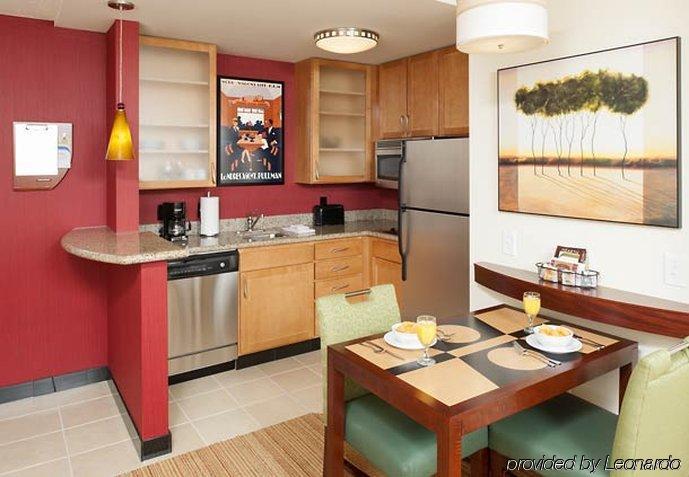Residence Inn Moline Quad Cities Экстерьер фото